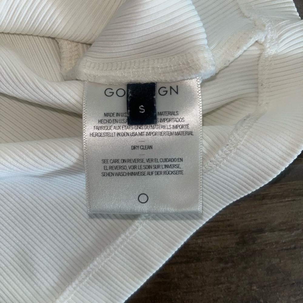 Goldsign women’s white ribbed tank - Picture 6 of 6